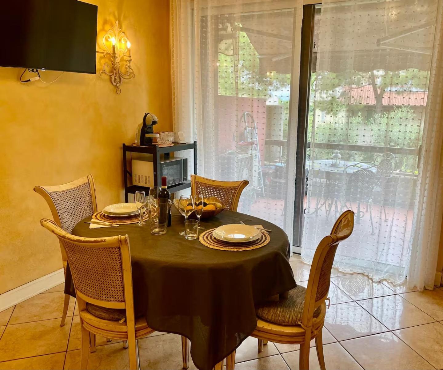 Апартаменты Doctor House Desenzano Дезенцано-дель-Гарда Экстерьер фото